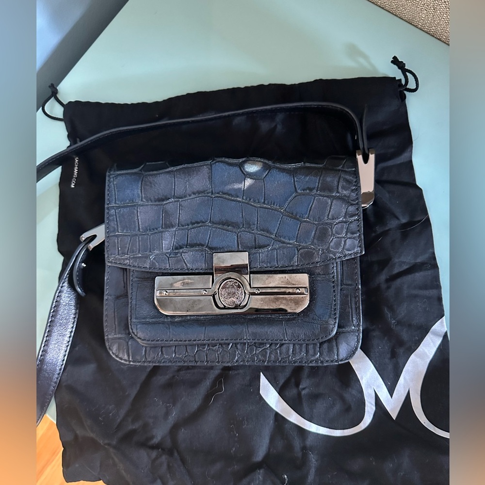 Monika Chiang bag - Picture 2 of 5